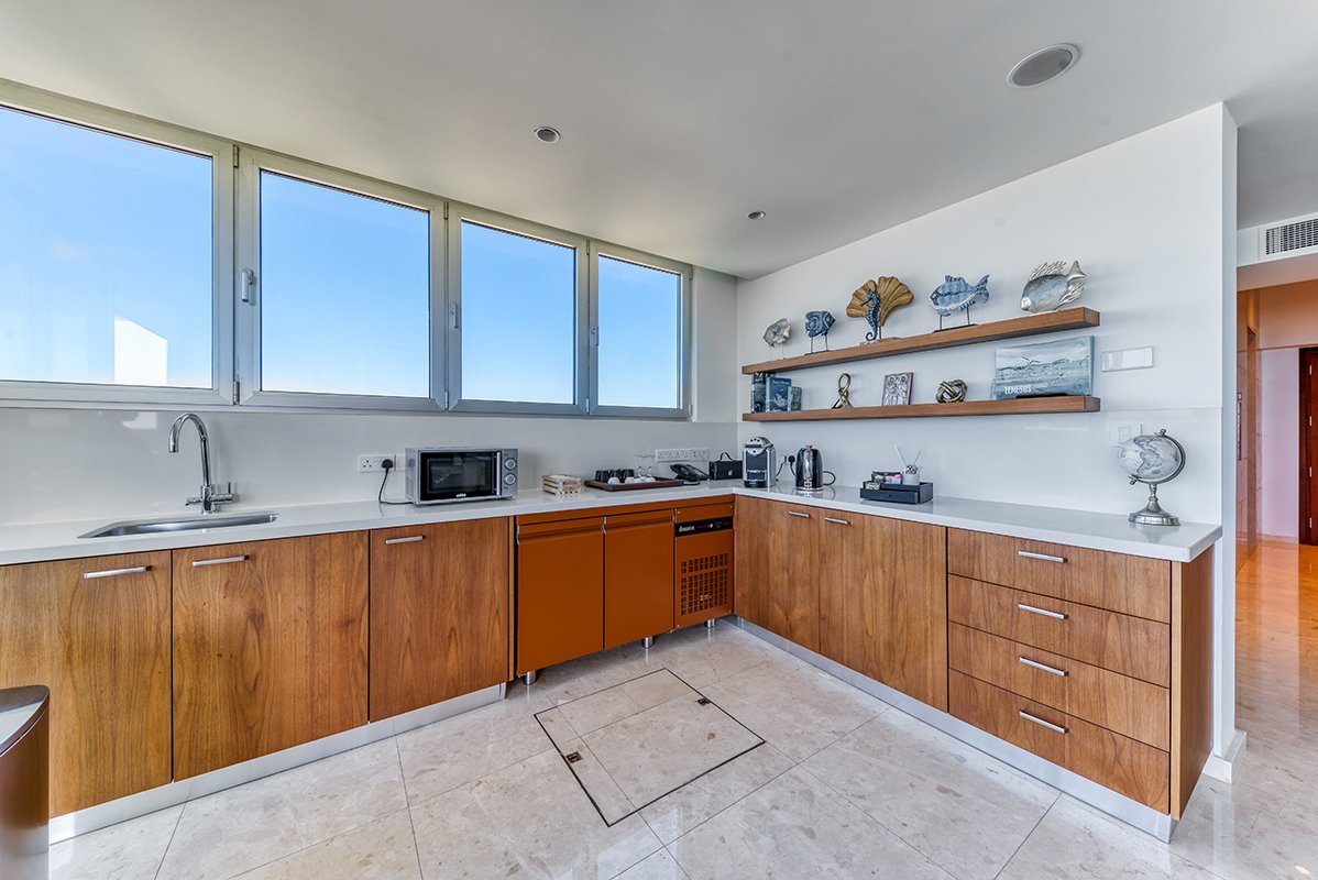 3 BR Apartment in Parekklisia, Limassol photo 7