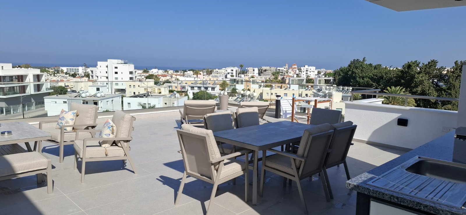 2 BR Penthouse in Universal, Paphos photo 15
