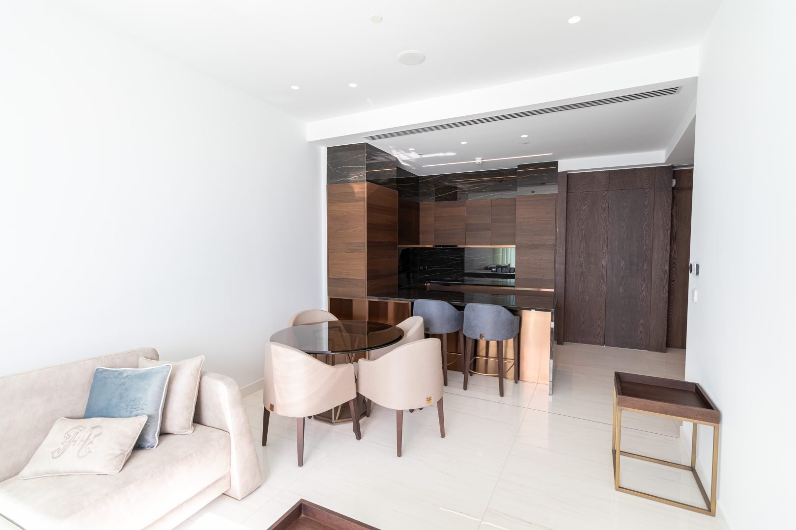 2 BR Apartment in Germasogeia, Limassol photo 3