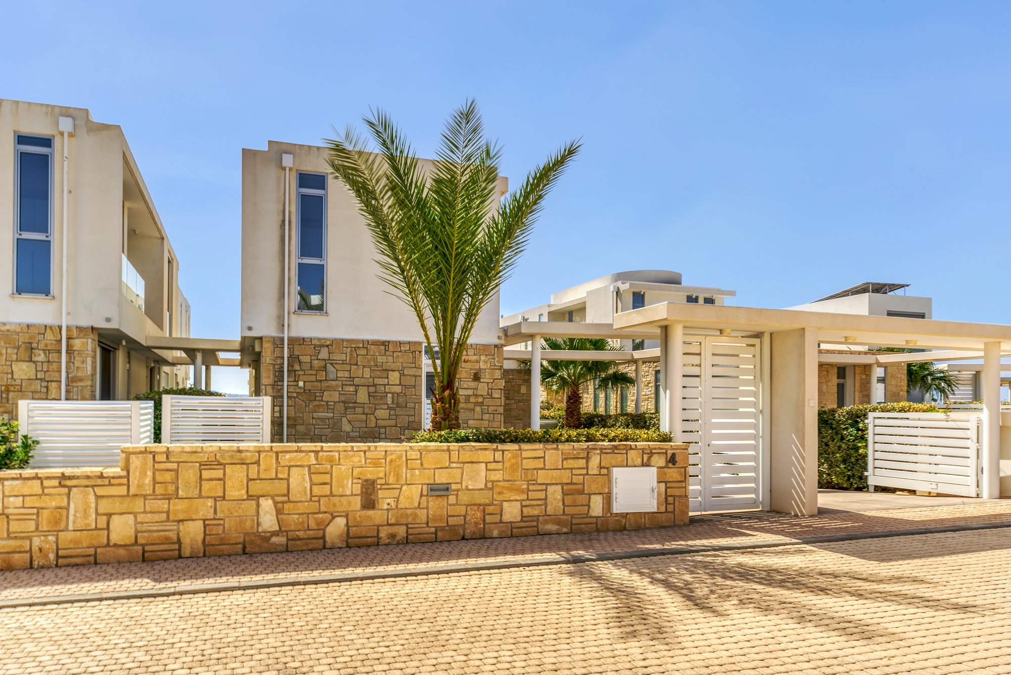 5 BR Luxury Villa in Pegeia, Paphos photo 2