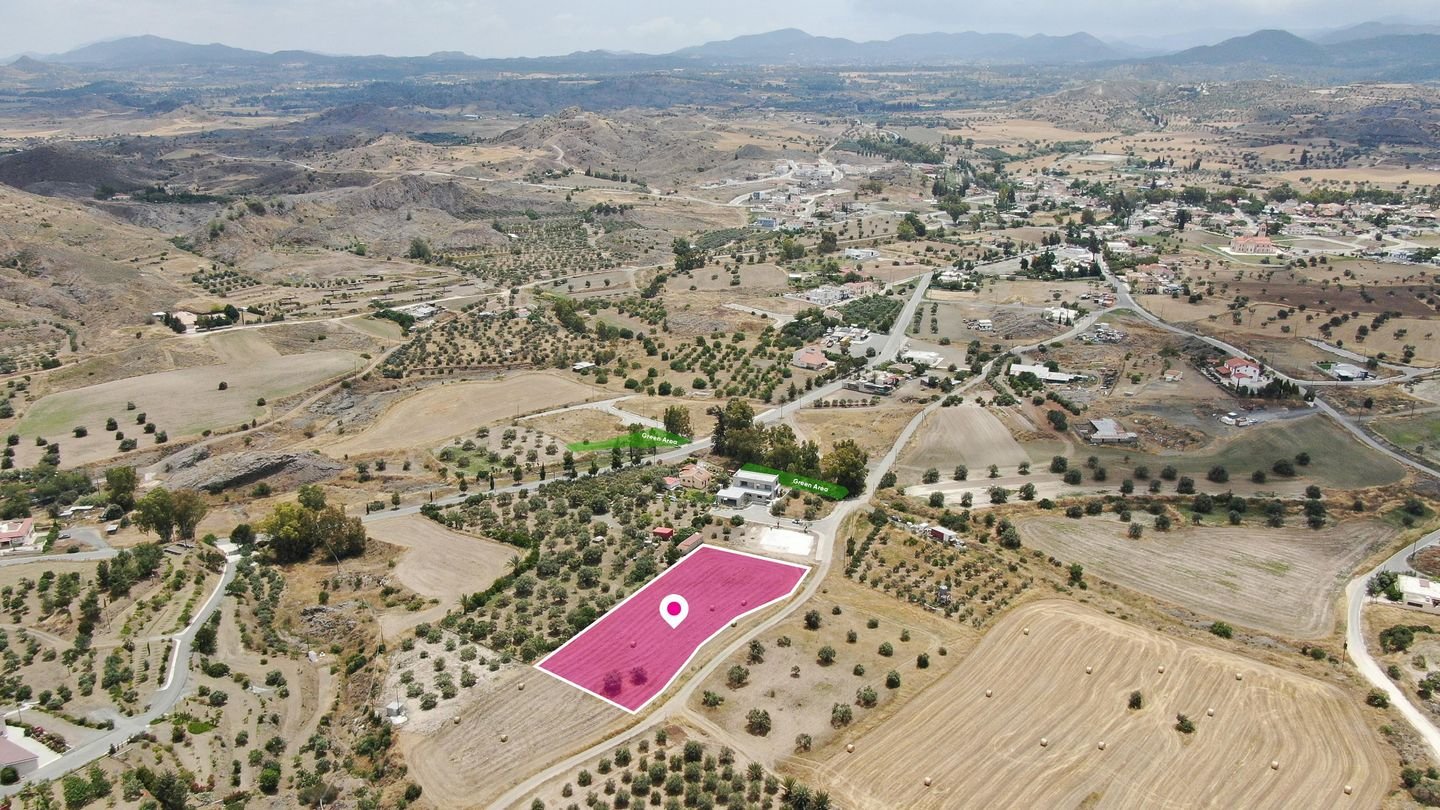 Residential field in Analiontas, Nicosia. photo 1
