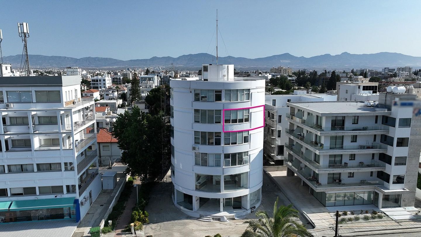 Office on the 4th floor, at a Prime 6-Storey Commercial Building in Egkomi, Nicosia photo 2