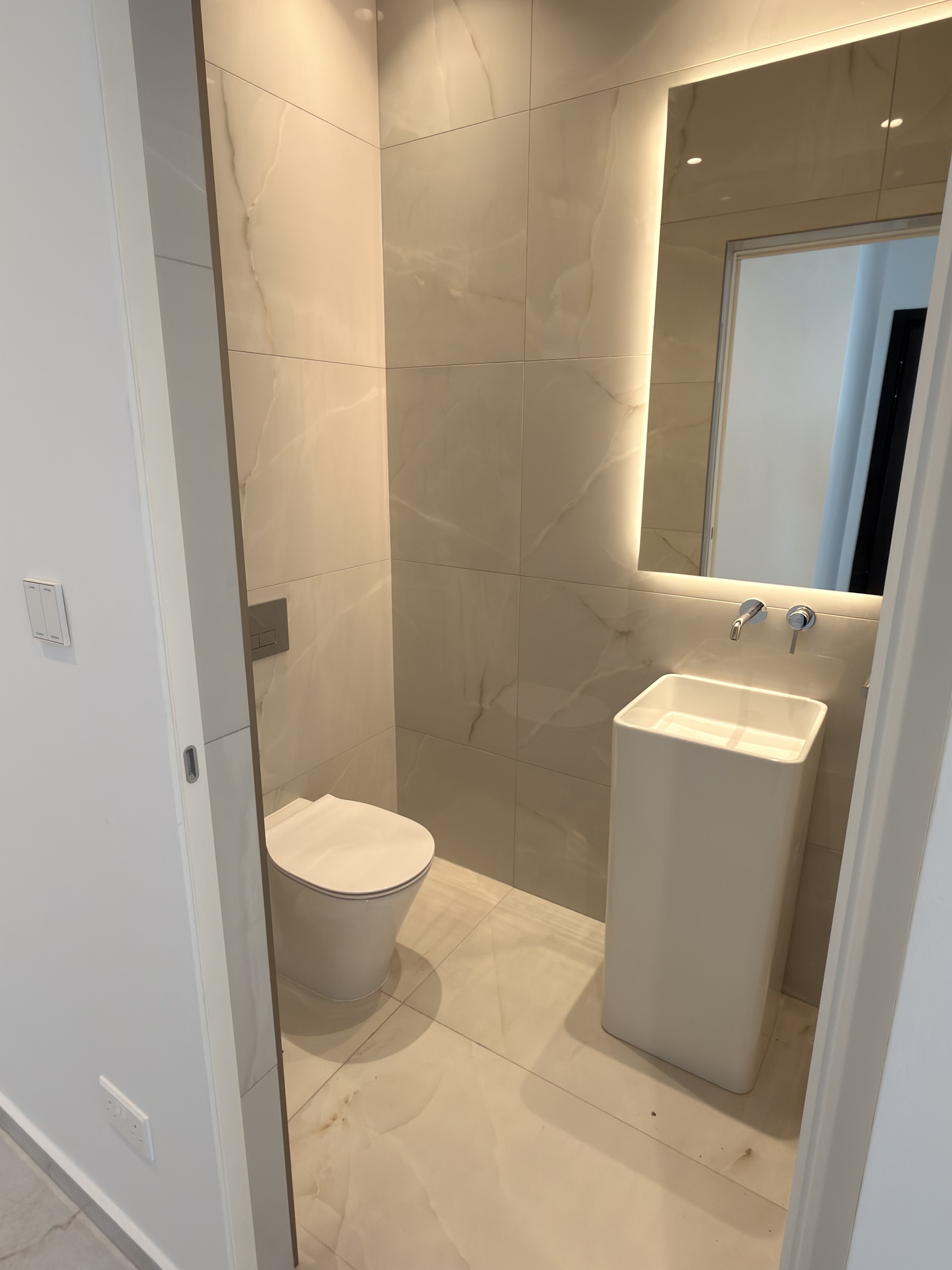 2 BR Apartment in Agios Tychonas, Limassol photo 9