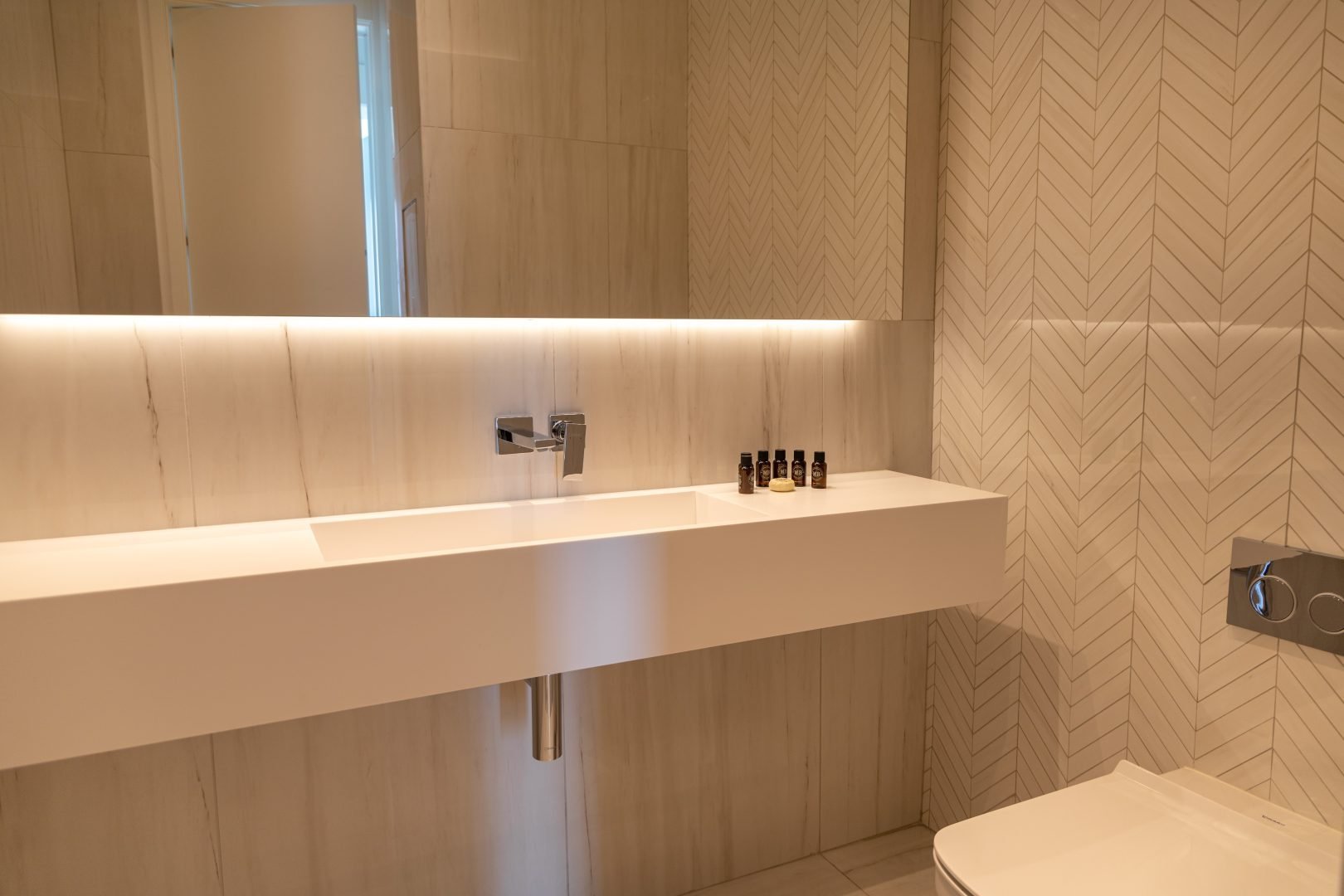 2 BR Apartment in Germasogeia, Limassol photo 12