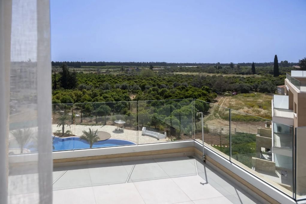 1 BR Apartment in Limassol photo 16