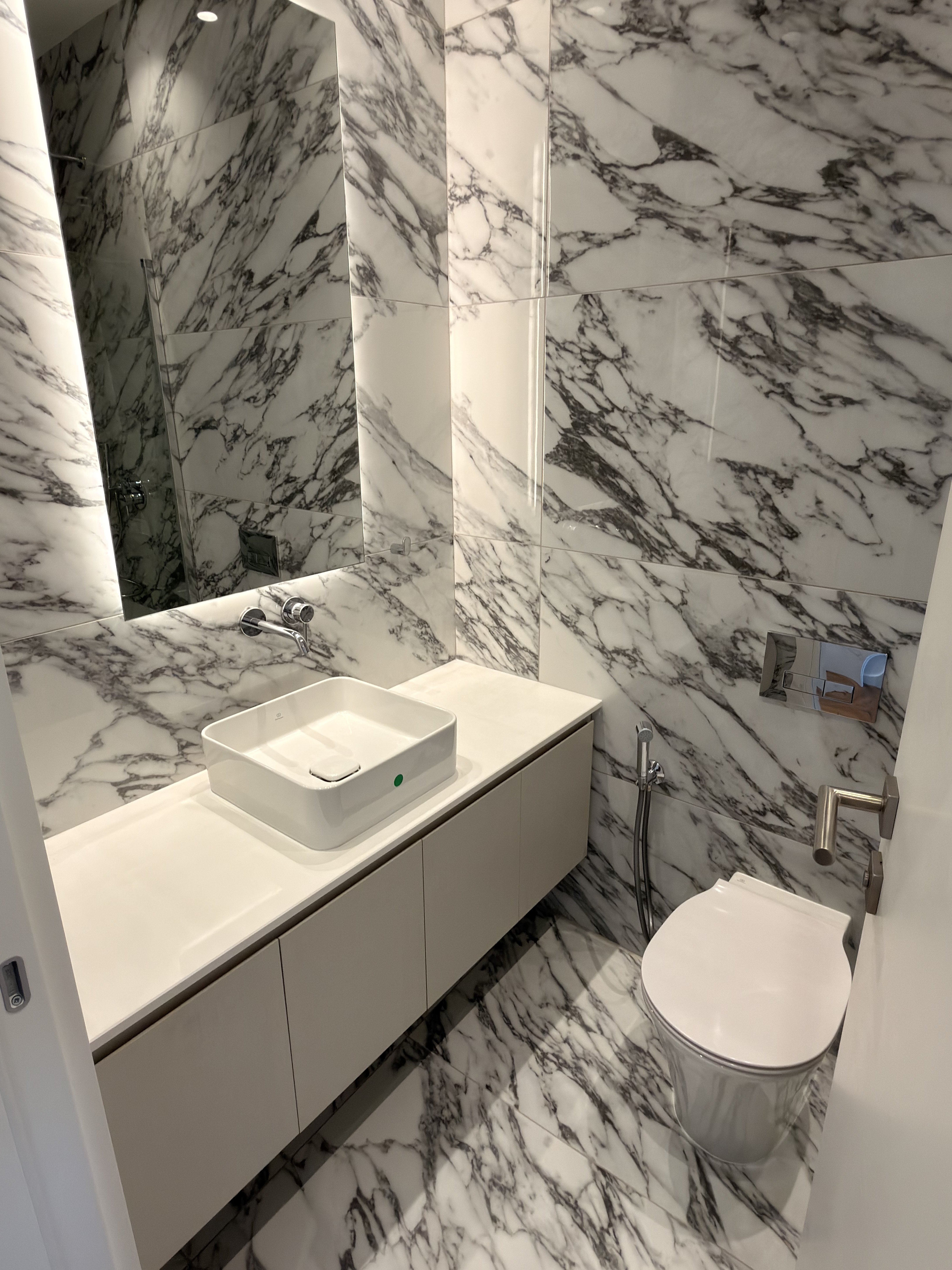 2 BR Apartment in Agios Tychonas, Limassol photo 10