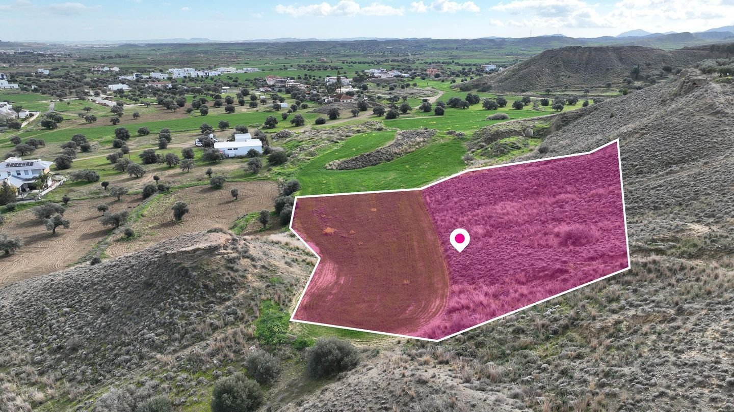 Residential field located in Tseri, Nicosia. photo 4