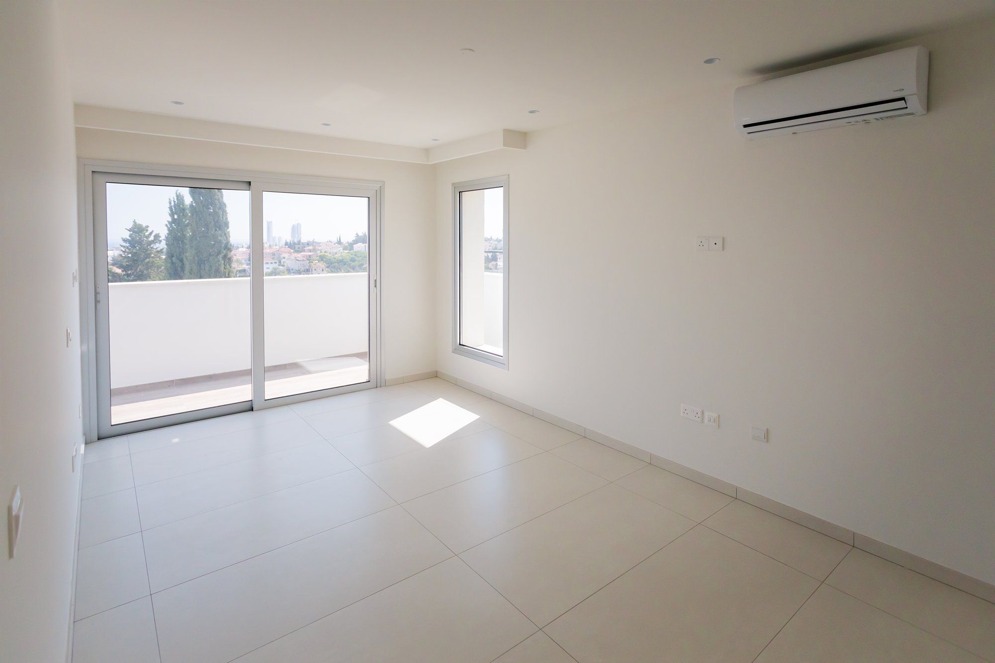 2 BR Penthouse in Germasogeia, Limassol photo 9