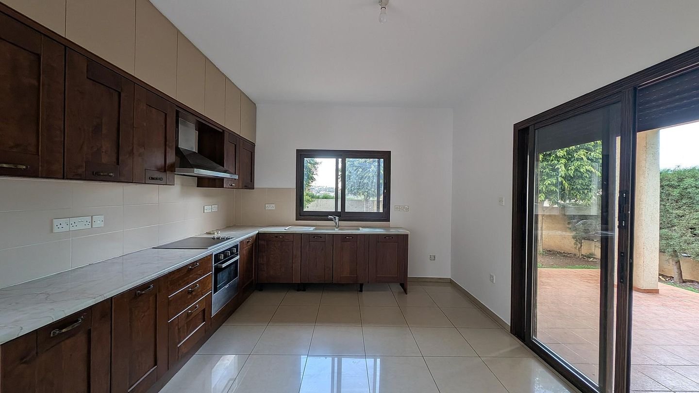 Two Storey Detached House, Germasogeia, Limassol photo 13
