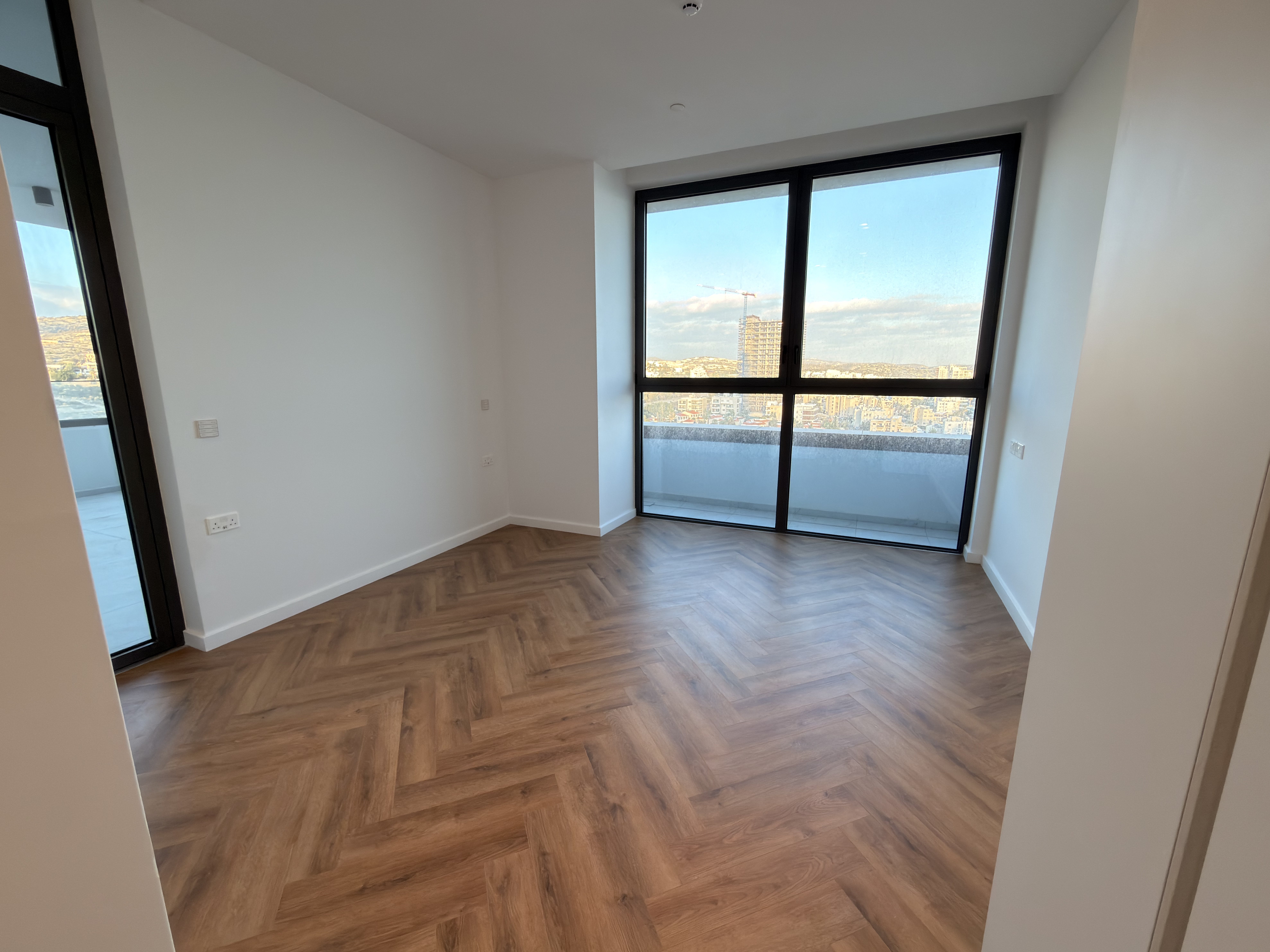 2 BR Apartment in Agios Tychonas, Limassol photo 6