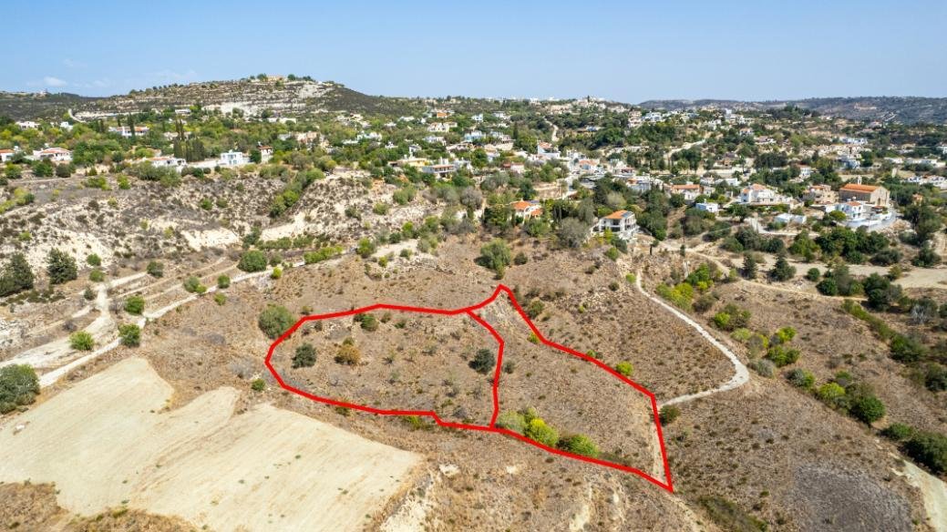 Residential fields in Armou, Paphos photo 1