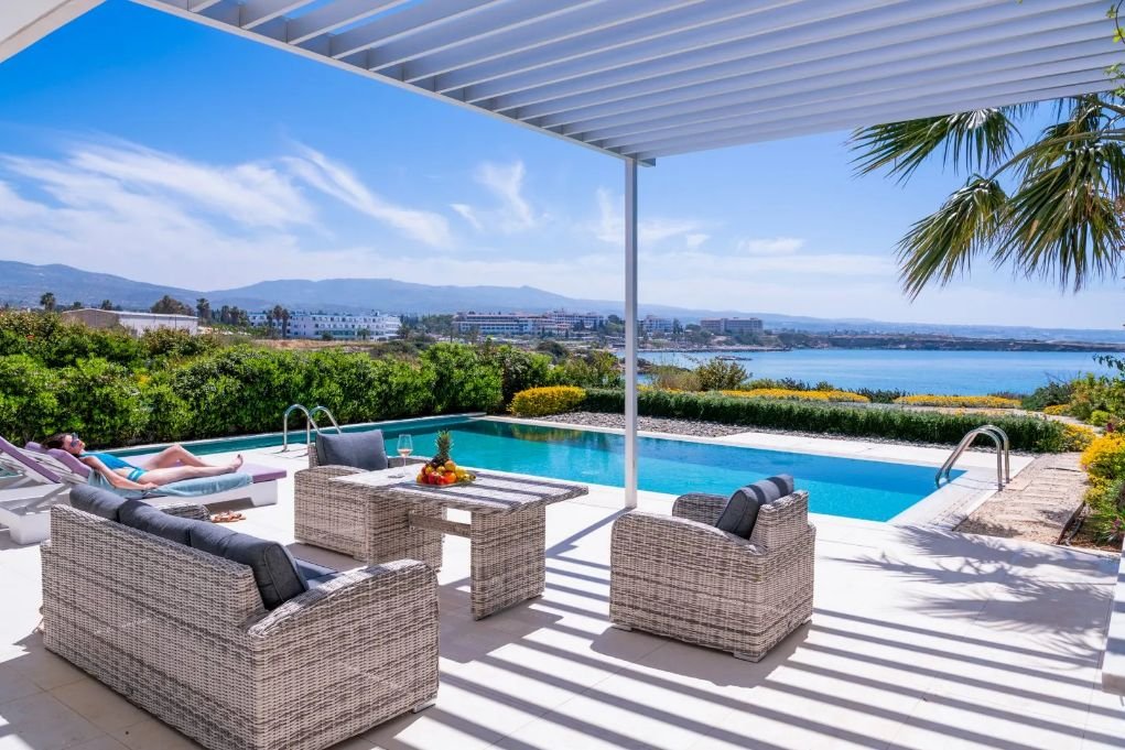 5 BR Villa in Pegeia photo 10