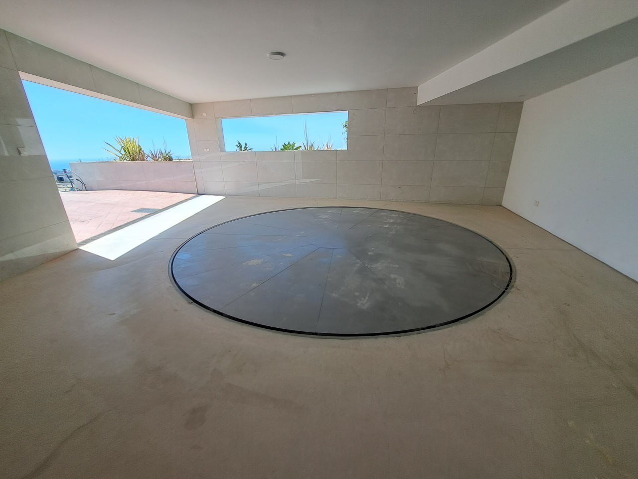 4 BR Luxury Villa in Agios Tychonas, Limassol photo 19