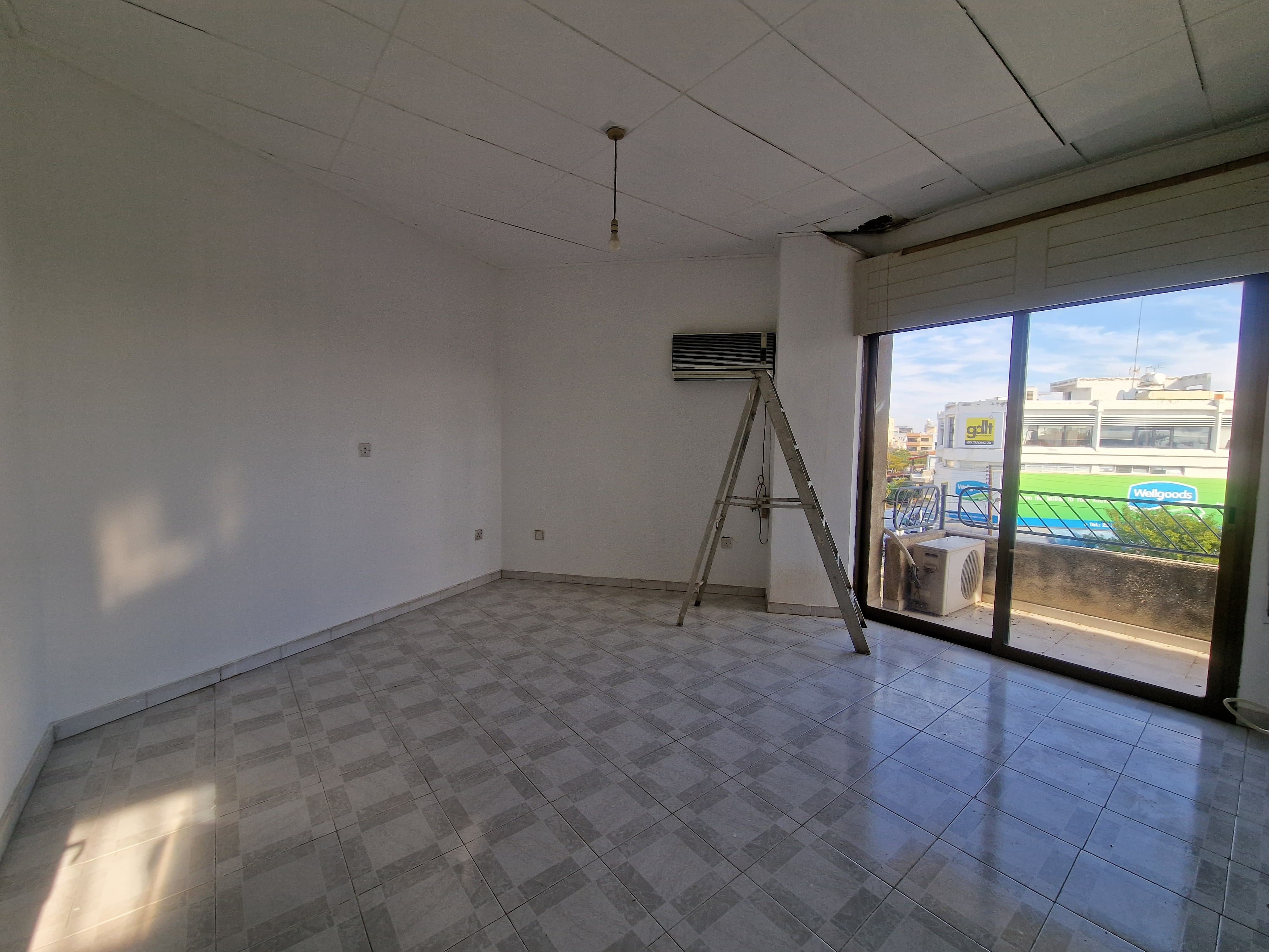 6 BR Apartment in Limassol photo 5