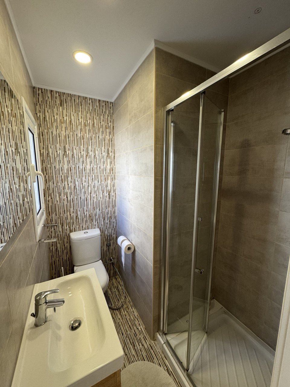 3 BR Apartment in Agios Tychonas, Limassol photo 13