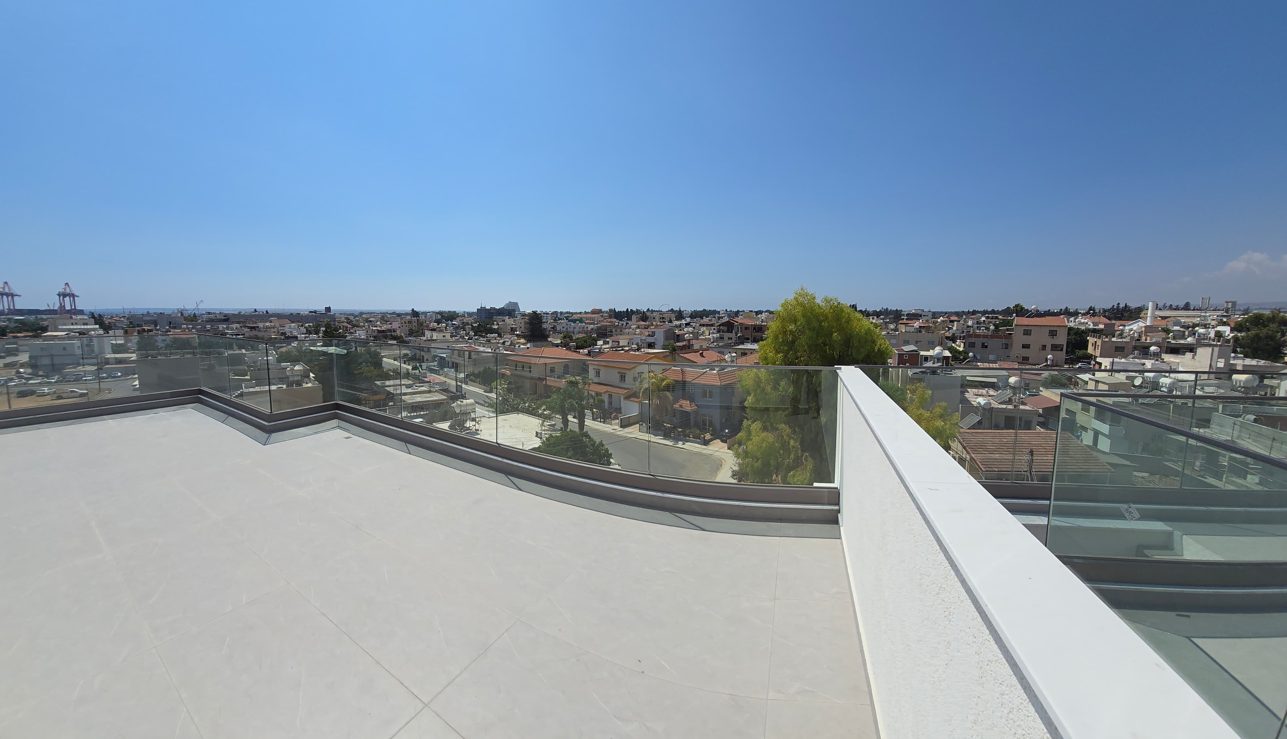 4 BR Penthouse in Zakaki, Limassol photo 8