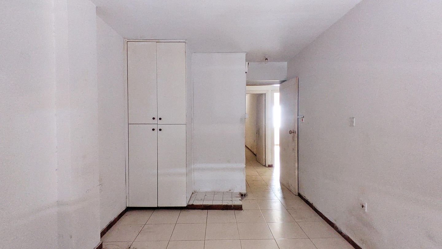 Mixed use building in Trypiotis (Old Town), Nicosia photo 15