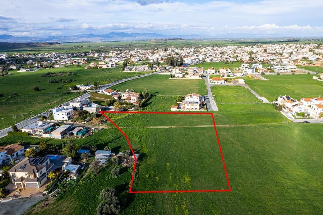 Shared residential field in Athienou, Larnaca photo 4