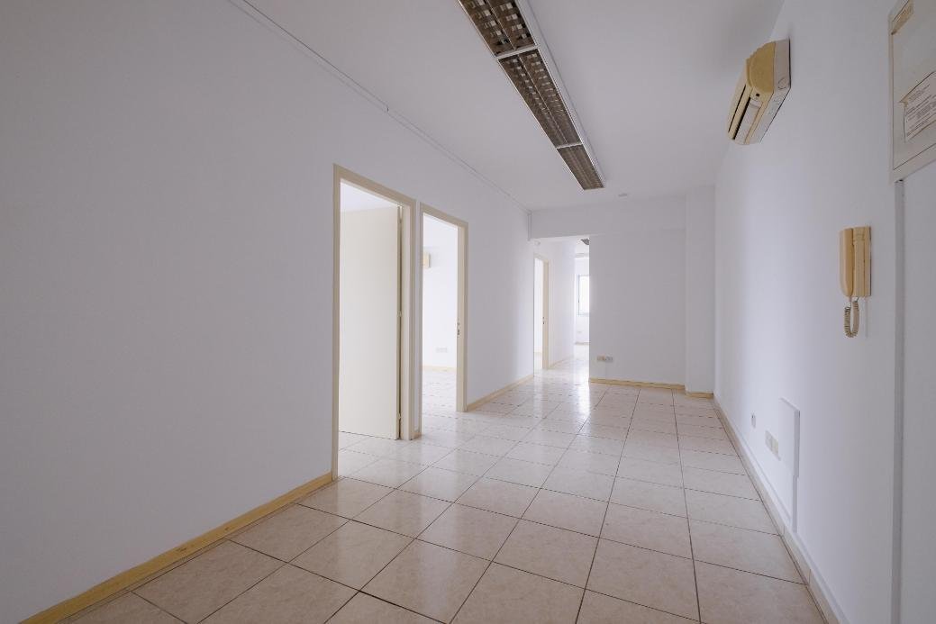 Offices in Agios Antonios, Nicosia photo 15