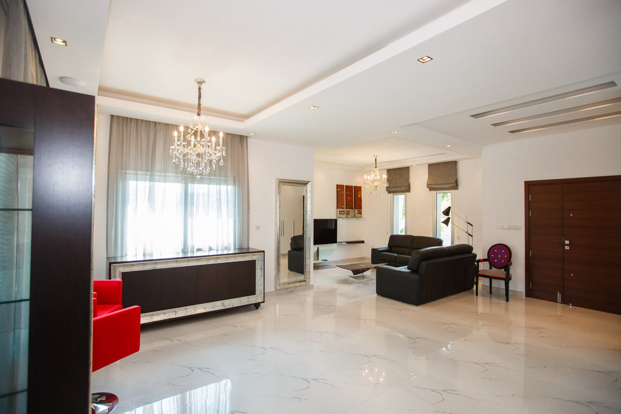 4 BR Villa in Agios Tychonas, Limassol photo 6