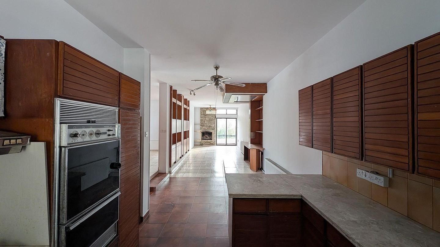 Two storey semi-detached building in Panagia, Nicosia photo 32