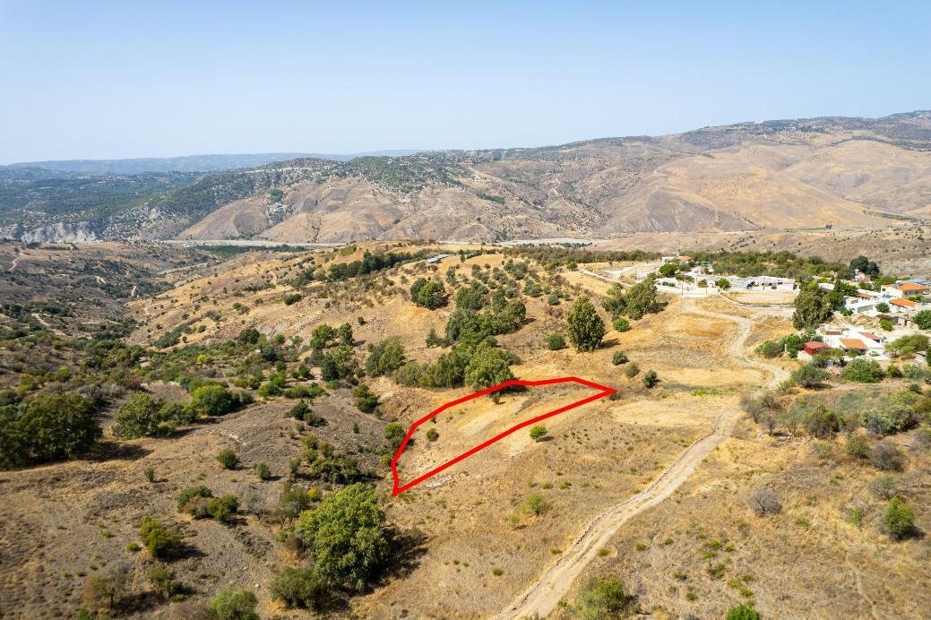 Residential field in Kelokedara, Paphos photo 4