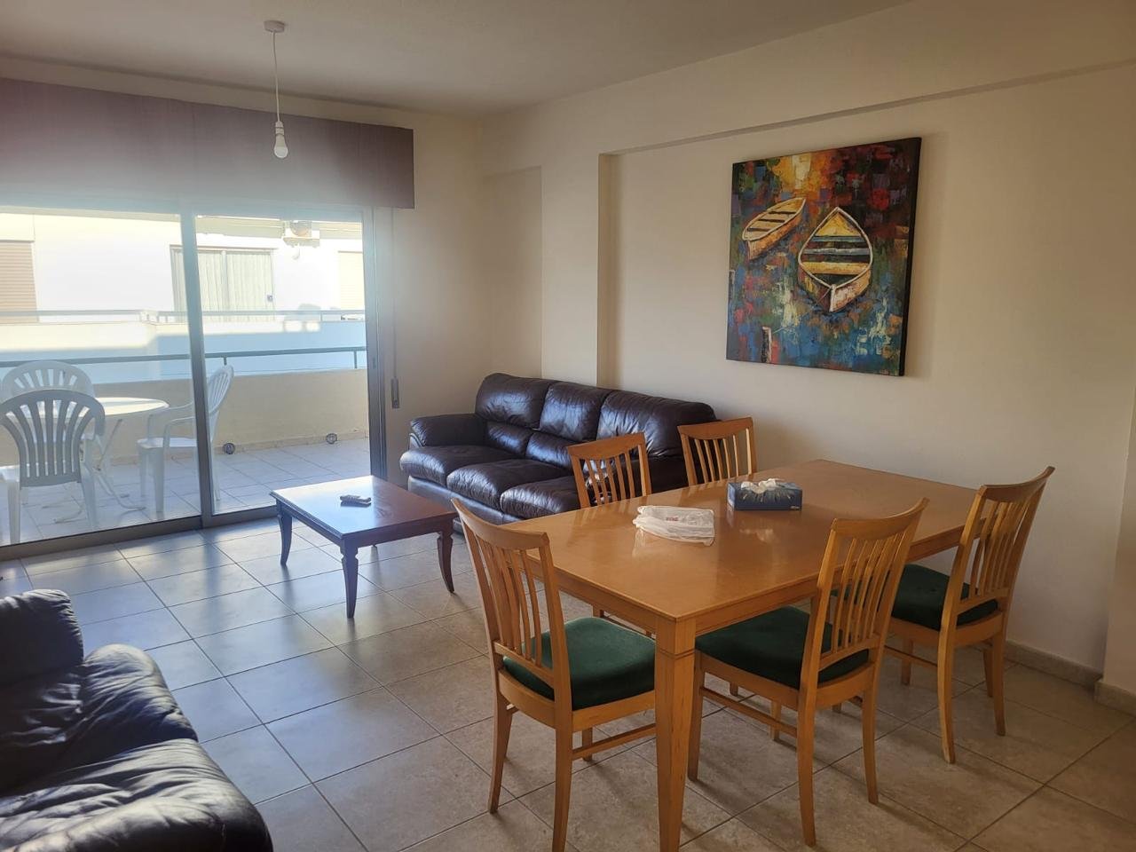 2-bedroom apartment to rent photo 2