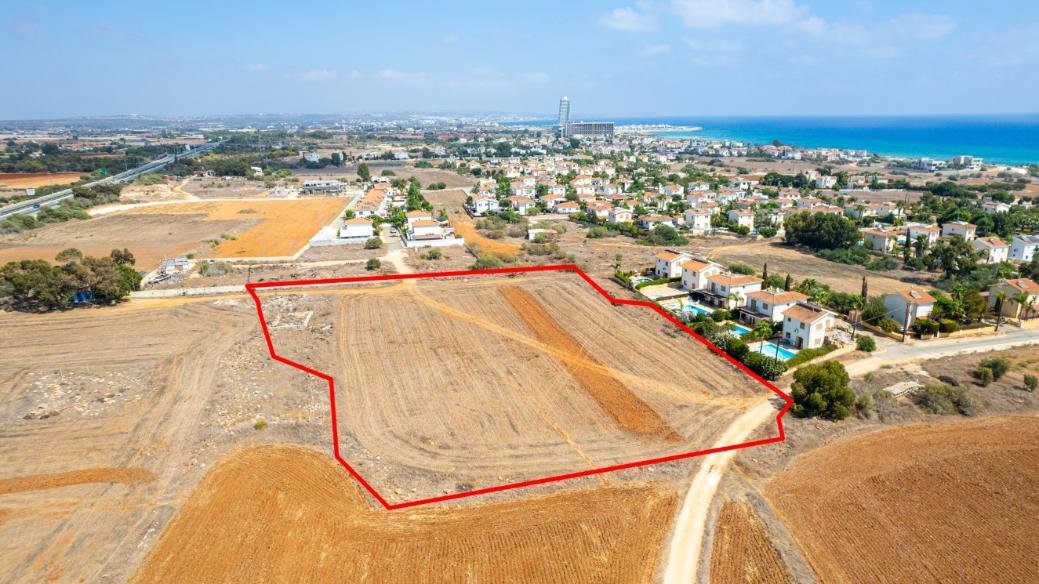 Touristic field in Sotira (Agia Thekla), Famagusta photo 4