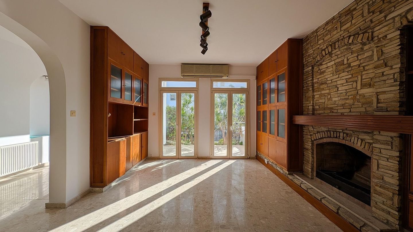 Three storey building in Agios Nikolaos, Larnaca photo 10