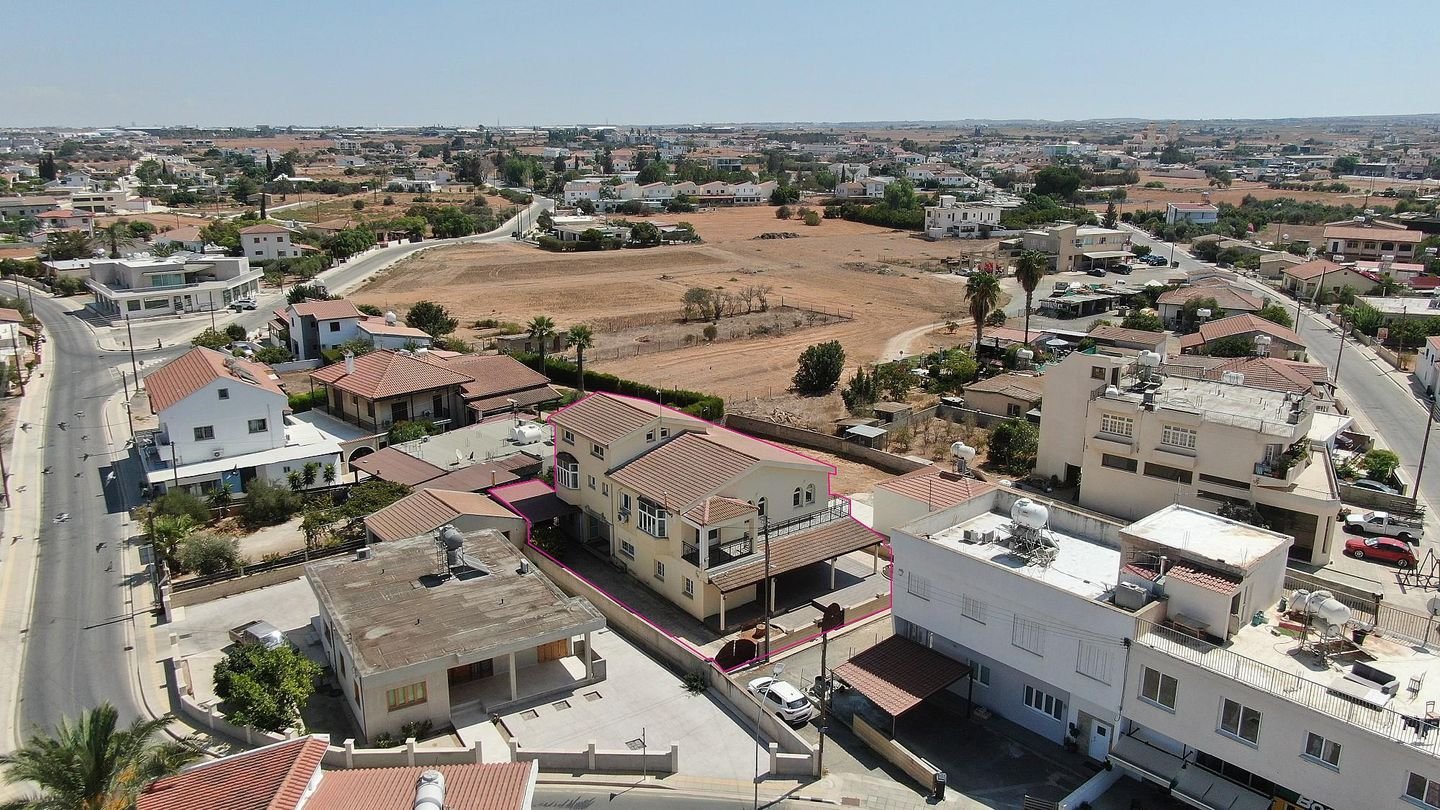 Residential building in Kokkinotrimithia, Nicosia photo 4