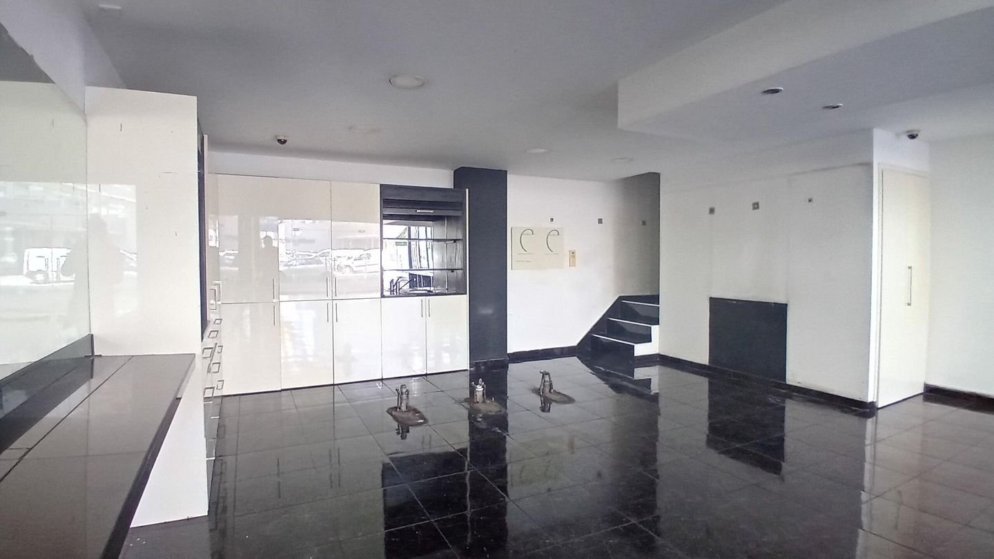 Retail Shop with Mezzanine in Agioi Omologites – Nicosia photo 7