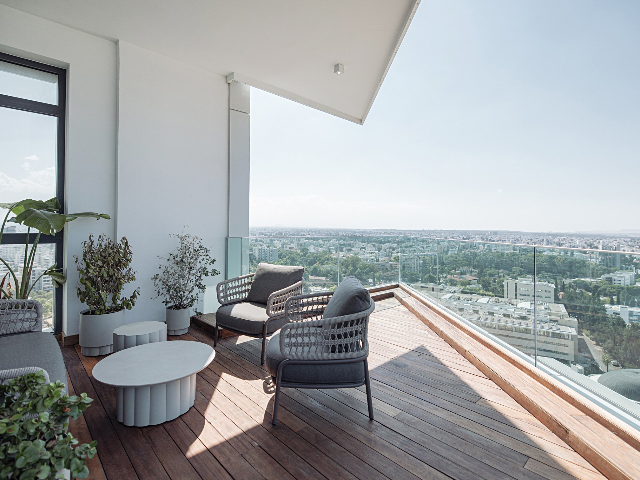 3 BR Penthouse in Nicosia Center photo 2