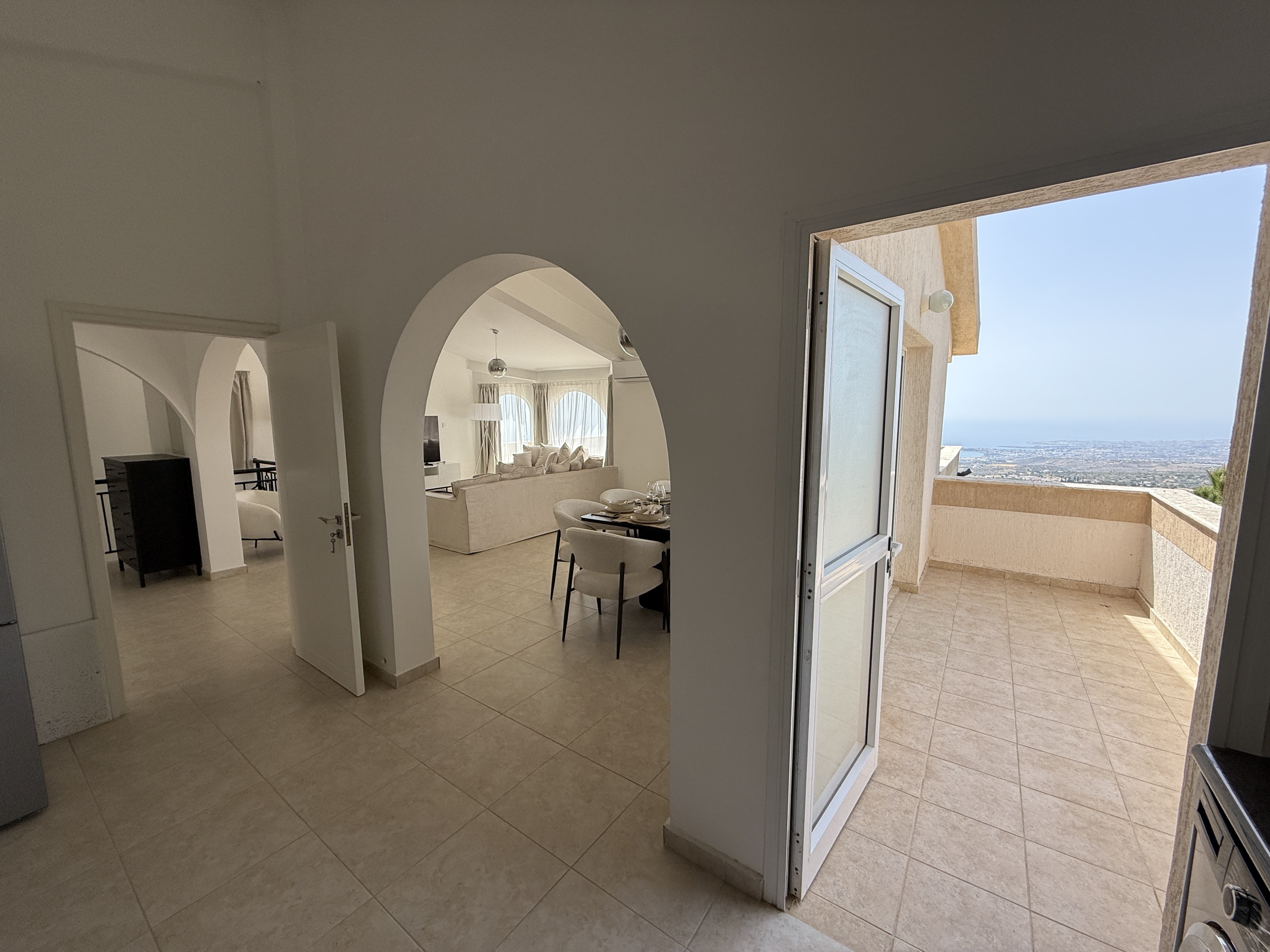 5 BR Villa in Tala, Paphos photo 17