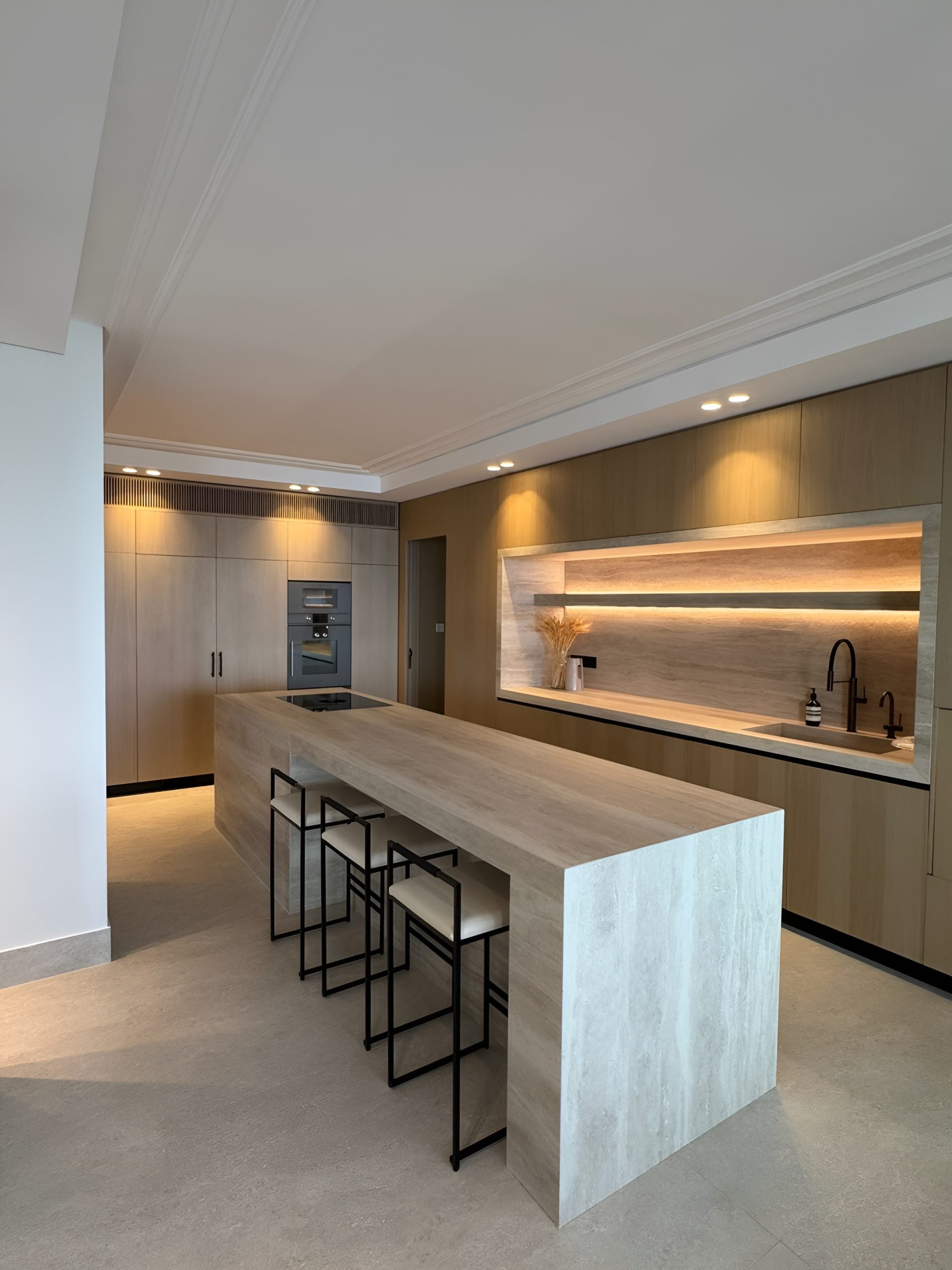 4 BR Luxury Apartment in Agios Tychonas, Limassol photo 2