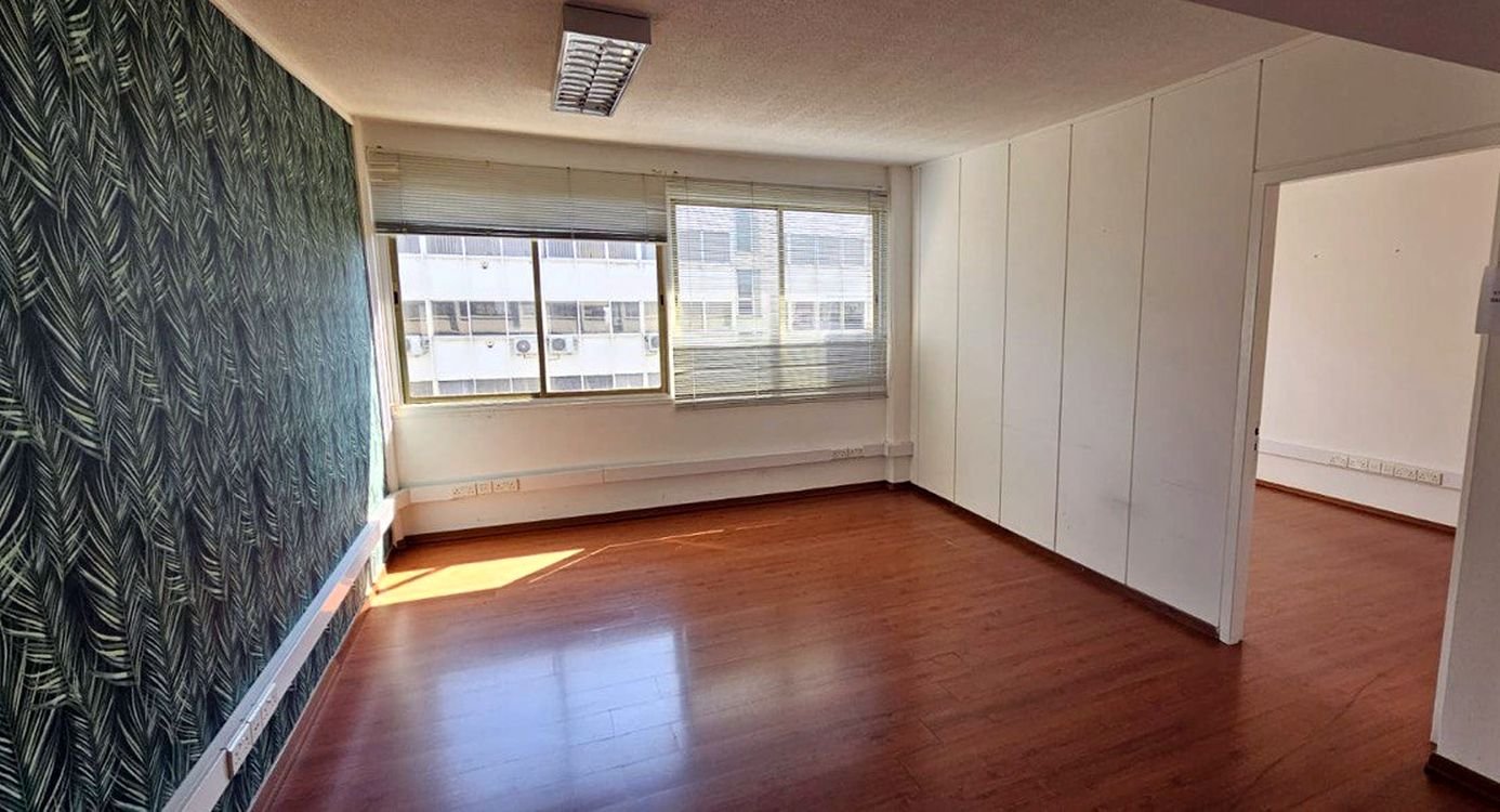 Office in Neapolis, Limassol photo 3