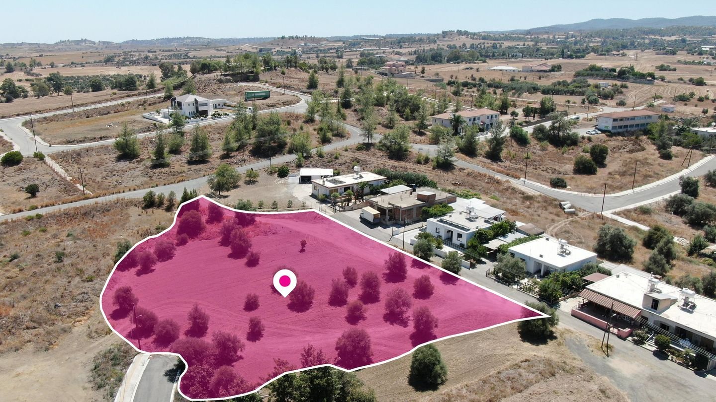 Residential Field in Klirou, Nicosia photo 2