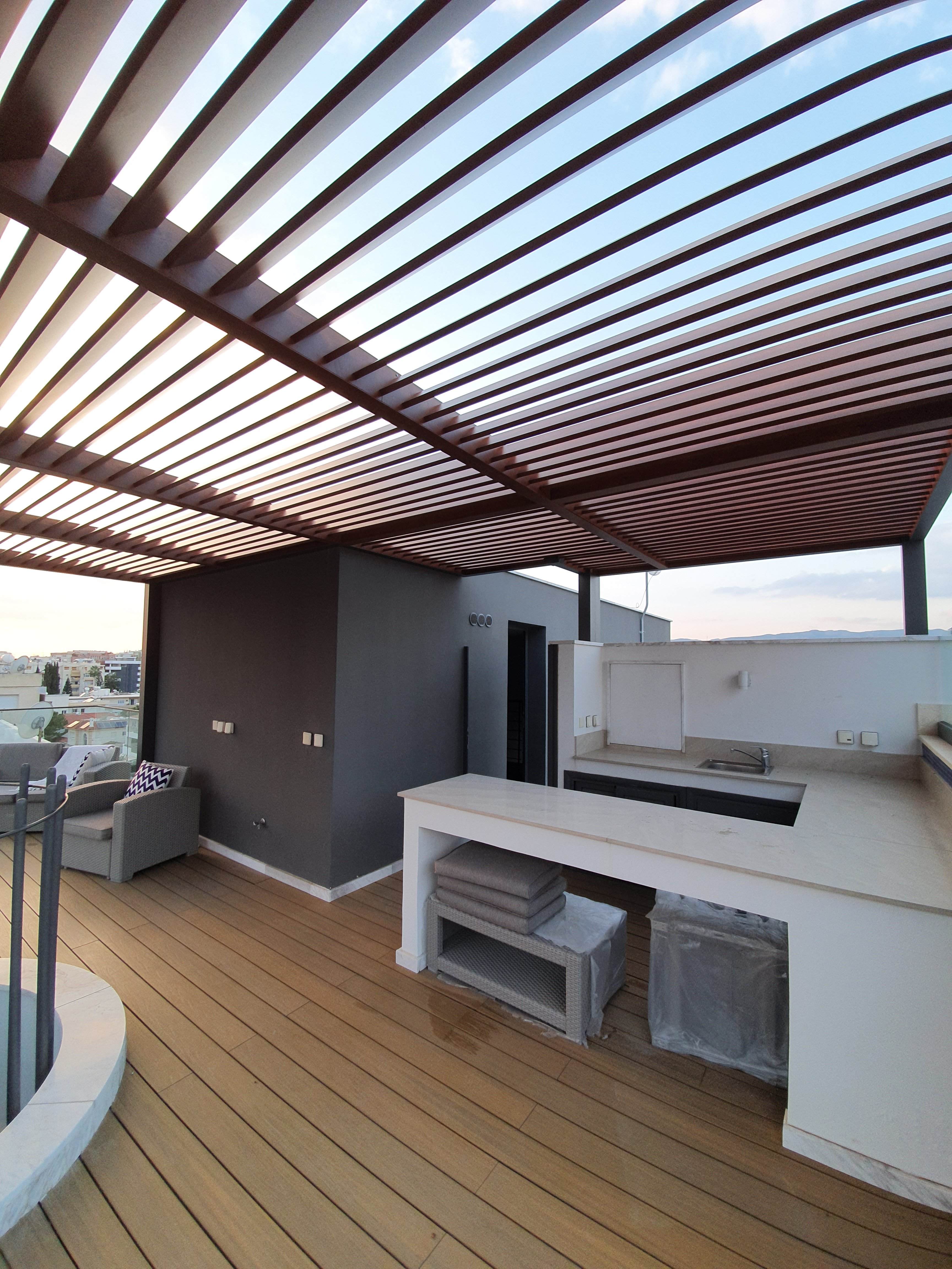 4 BR Penthouse in Potamos Germasogeias, Limassol photo 16