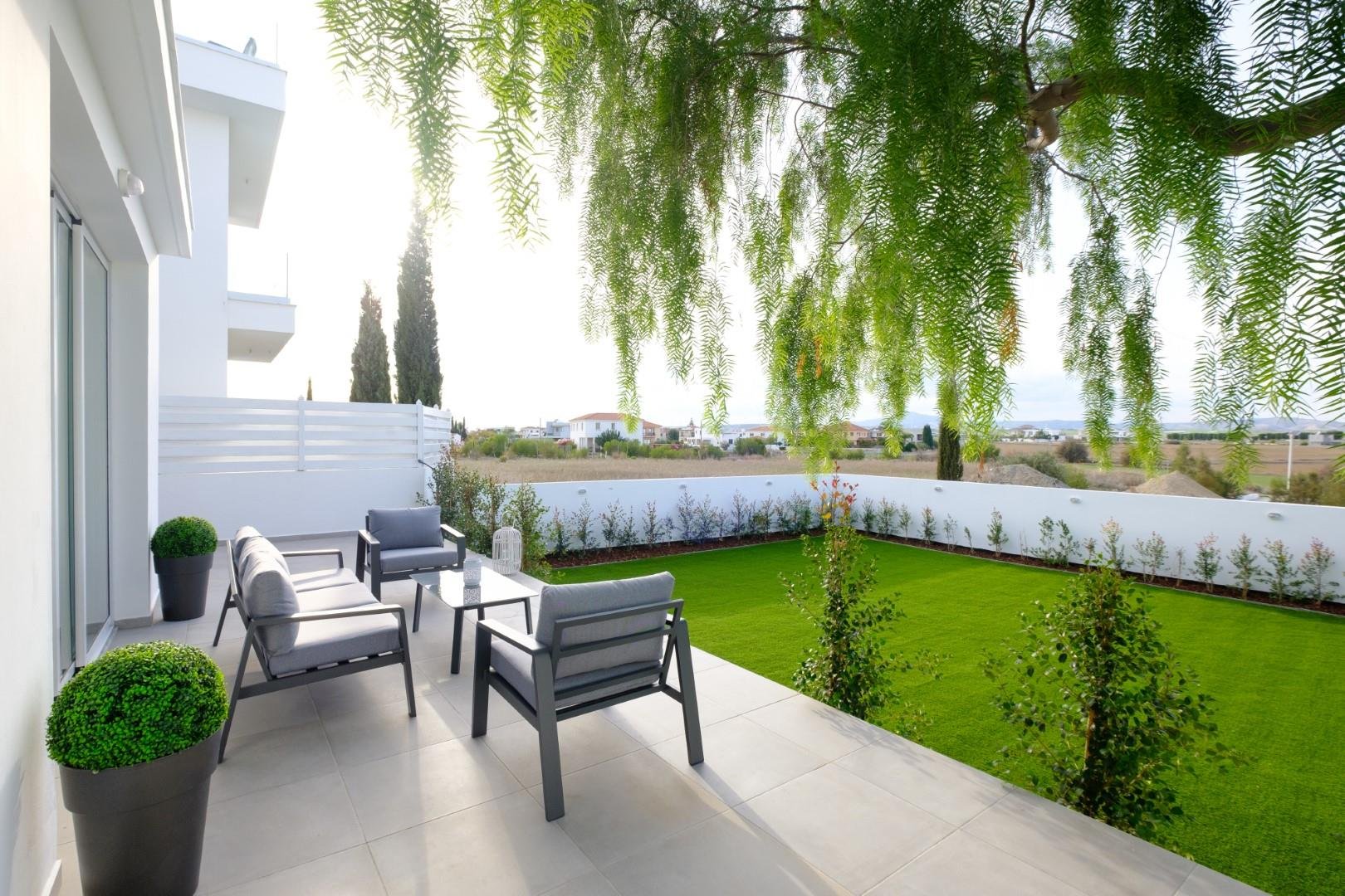 4 BR House in Dromolaxia, Larnaca photo 13