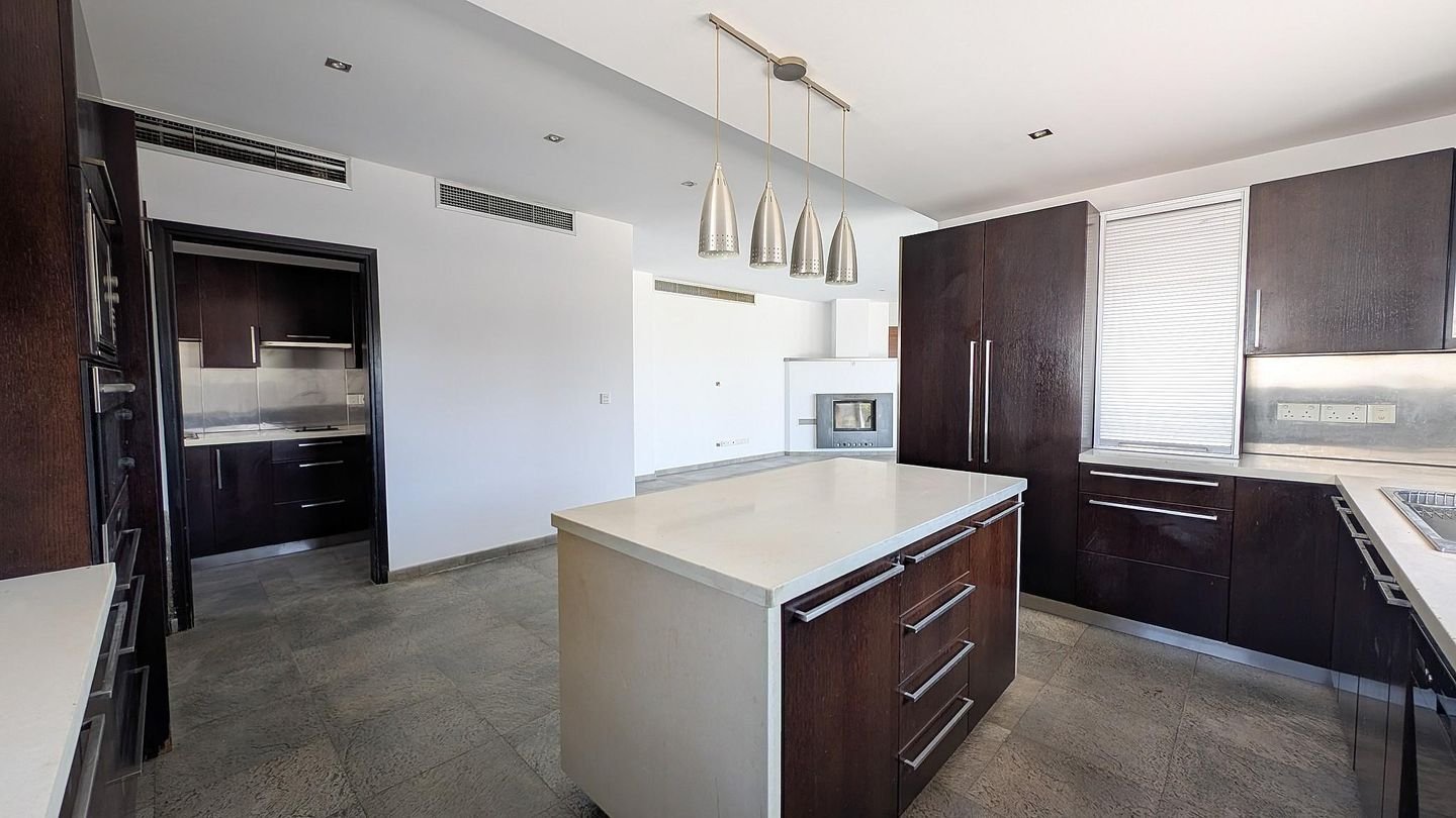 Two storey house in Pano Deftera, Nicosia photo 15