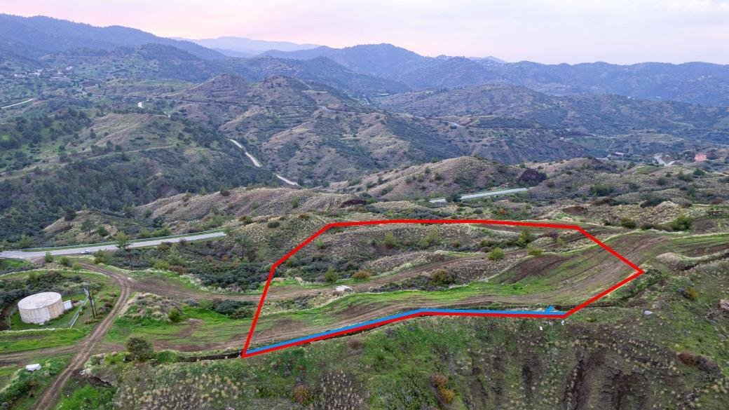 Shared agricultural field in Pano Pyrgos, Nicosia photo 4
