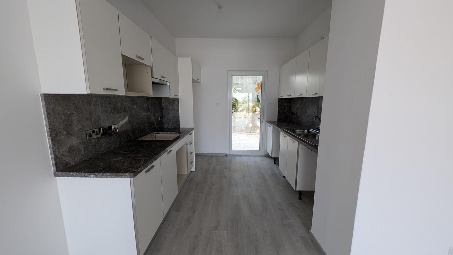 Coastal Two-storey semi-detached house, in Cavo Greco, Paralimni, Ammochostos photo 11