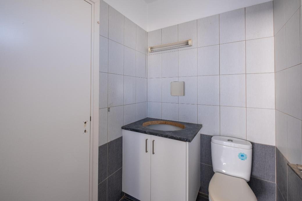 Office and shop in Voroklini, Larnaca photo 14