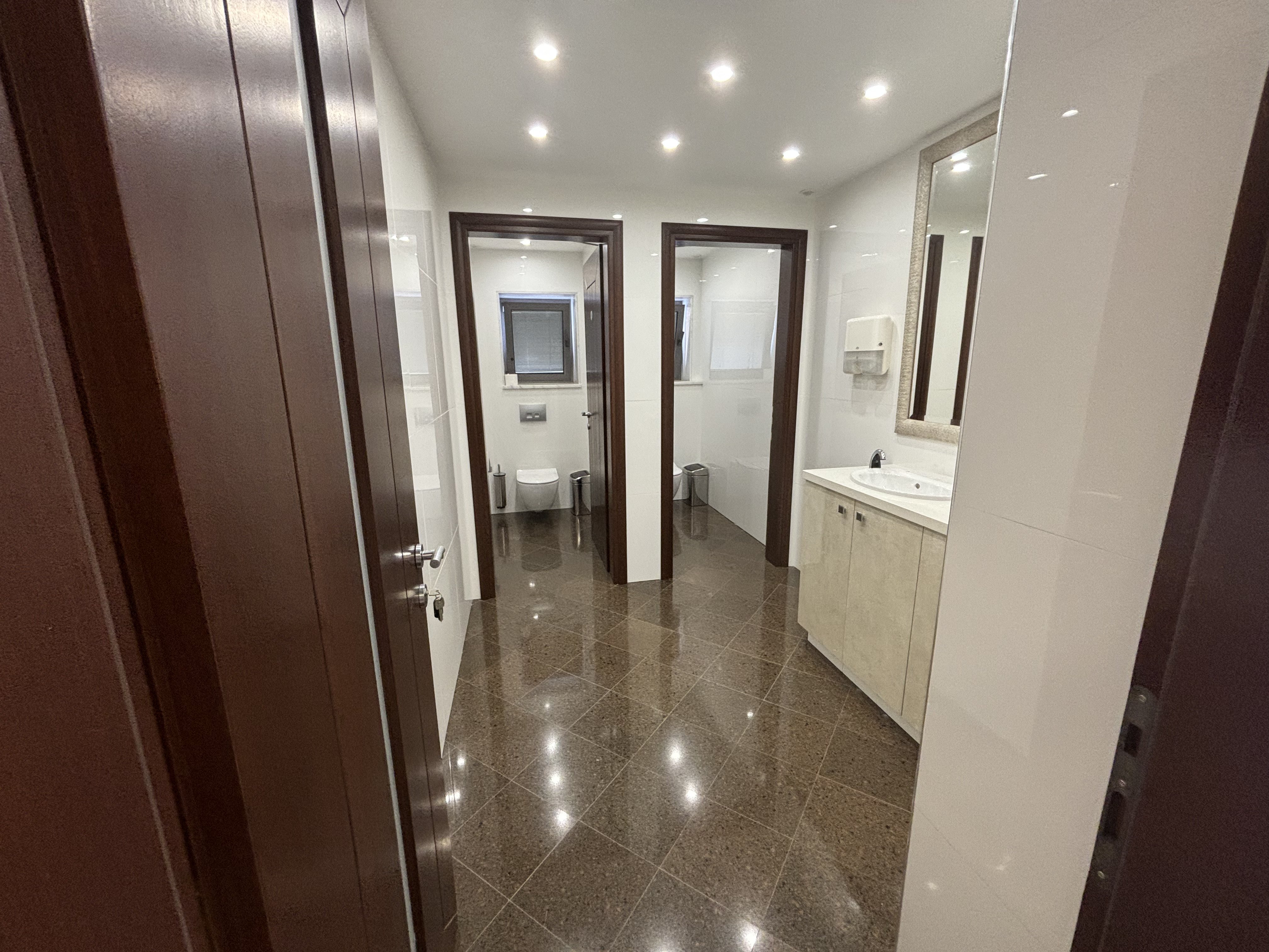 Spacious office (mezzanine) in a Luxury office building in Agia Triada, Limassol photo 4