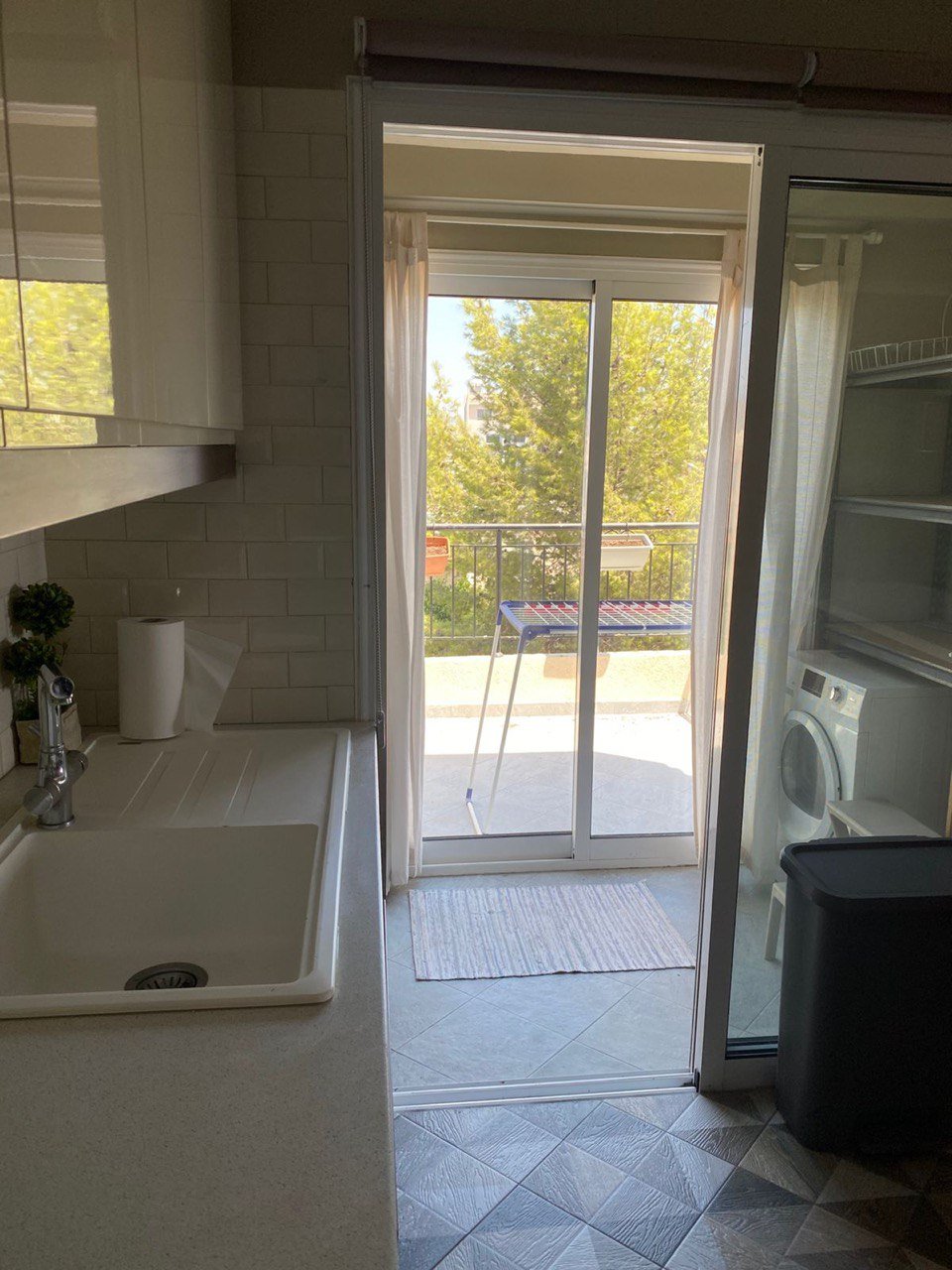 3 BR Apartment in Mesa Geitonia, Limassol photo 12