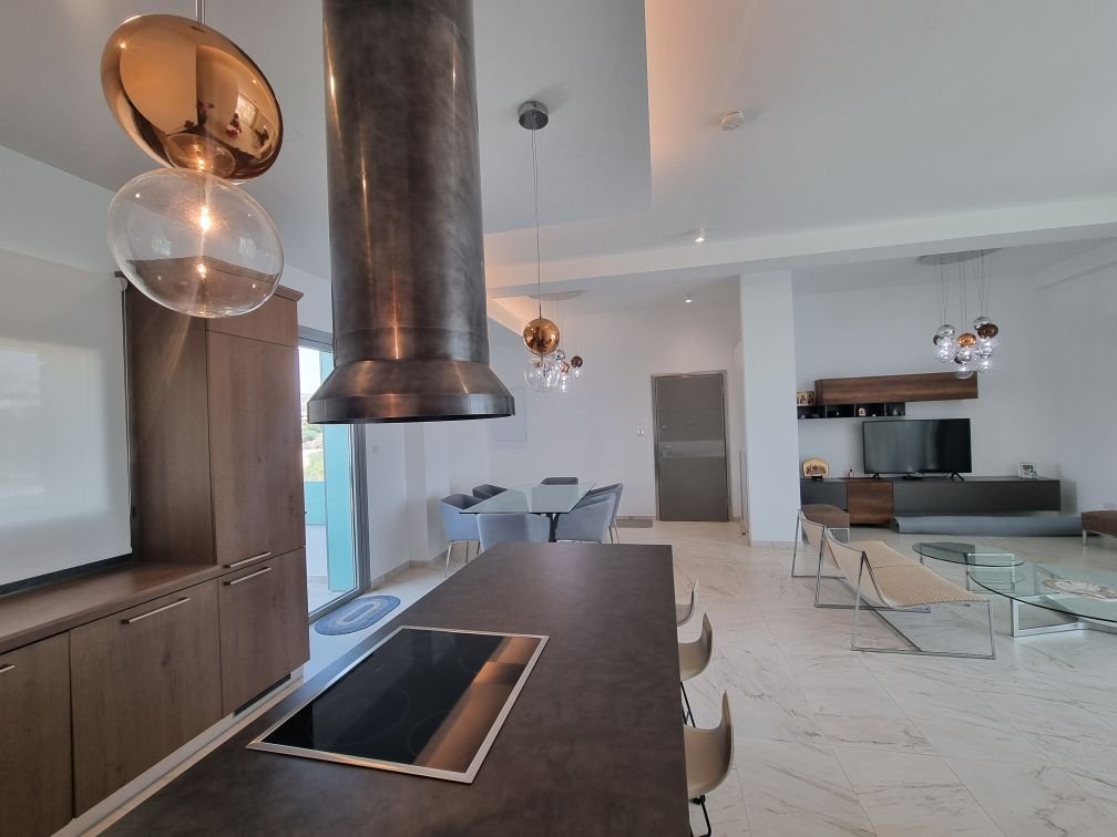 3 BR Apartment in Agios Tychonas, Limassol photo 5