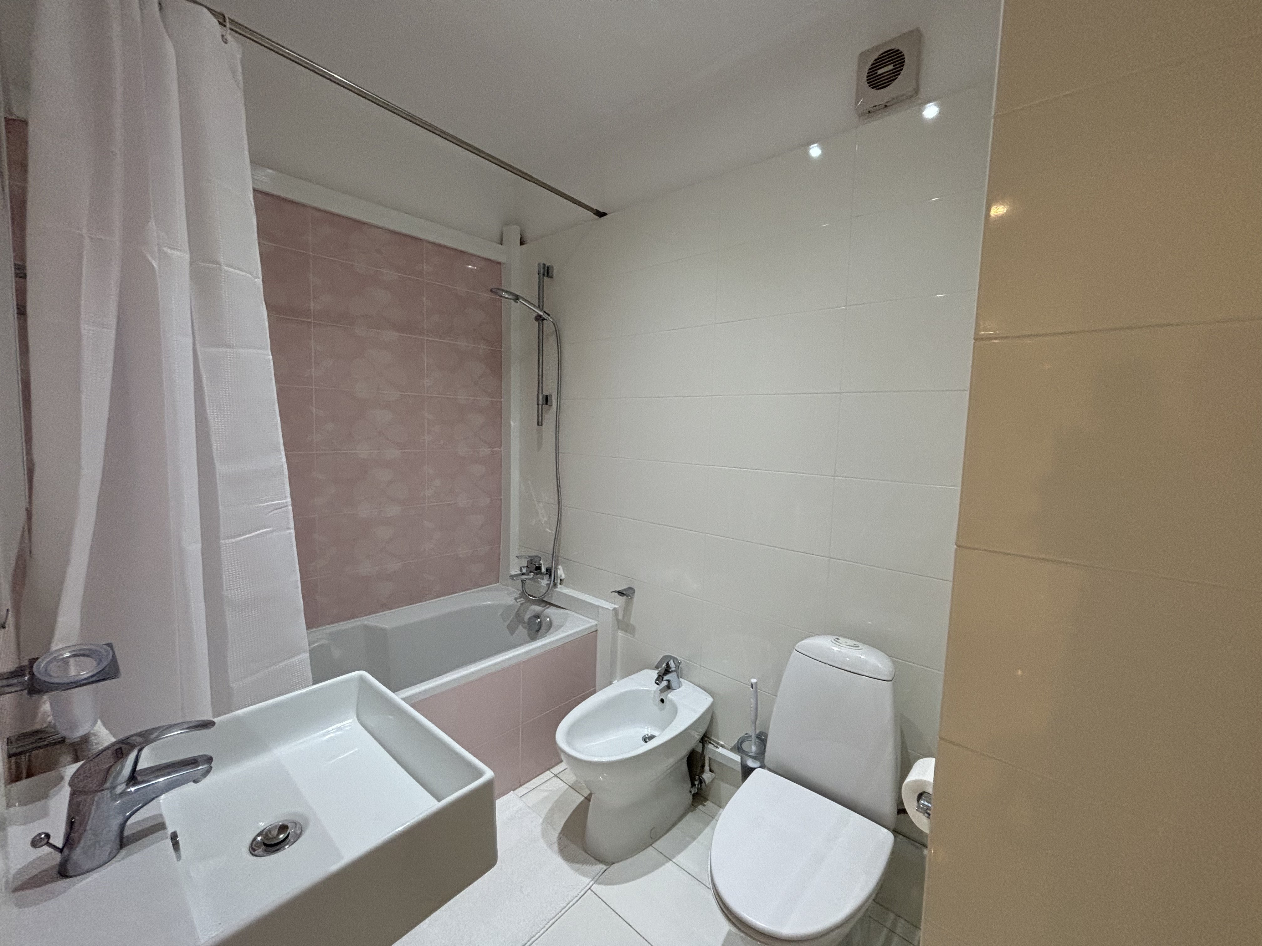 6 BR Stunning Penthouse in Agios Tychonas, Limassol photo 25