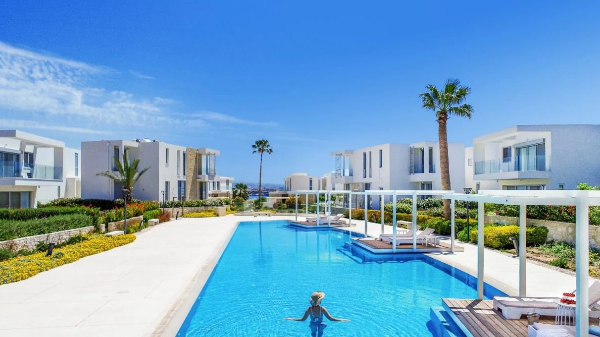 5 BR Villa in Pegeia photo 8