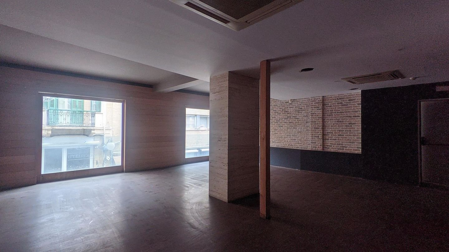 Commercial unit in City Center, Nicosia photo 9