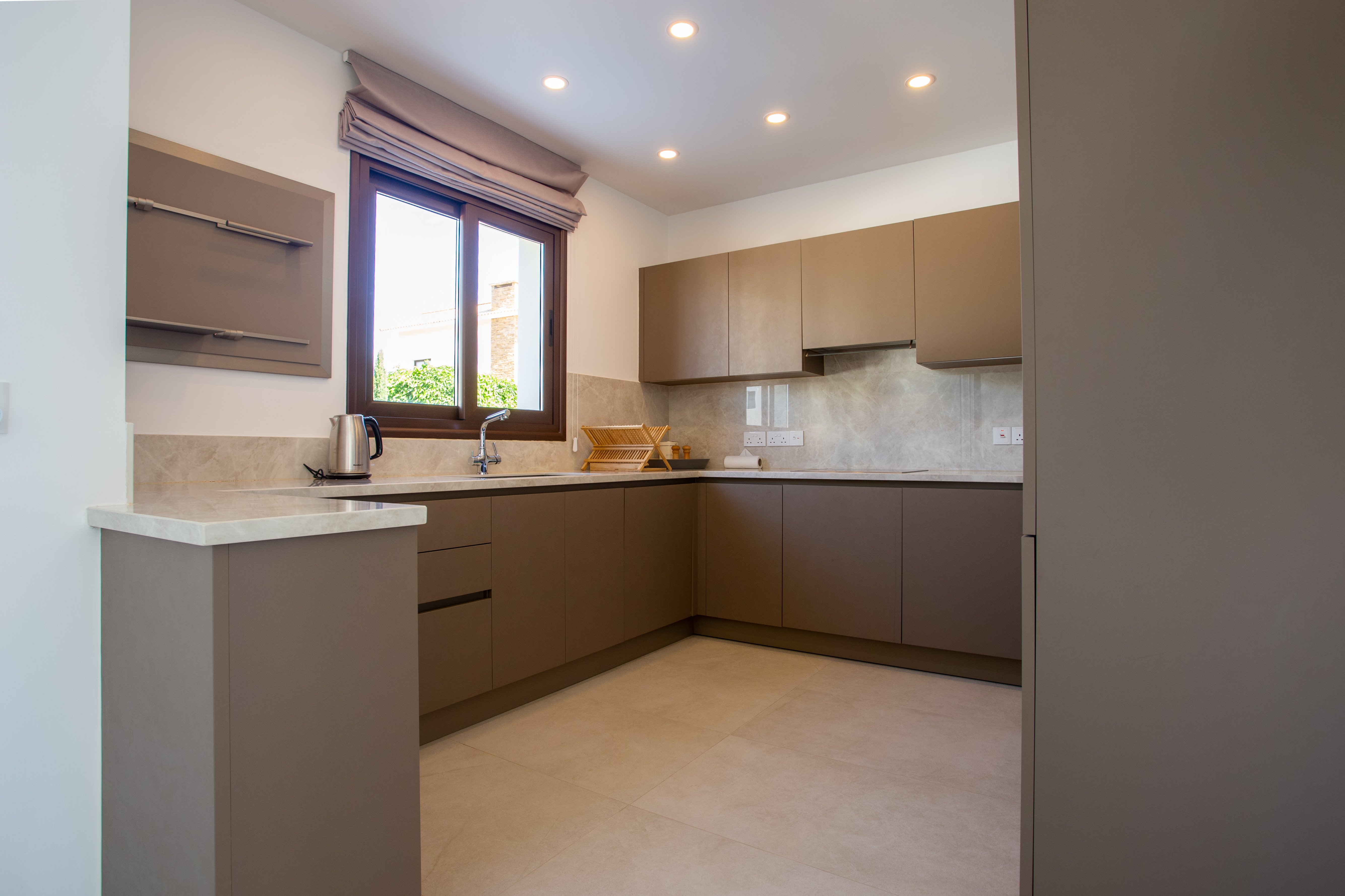 5 BR Villa in Agia Thekla, Famagusta photo 9