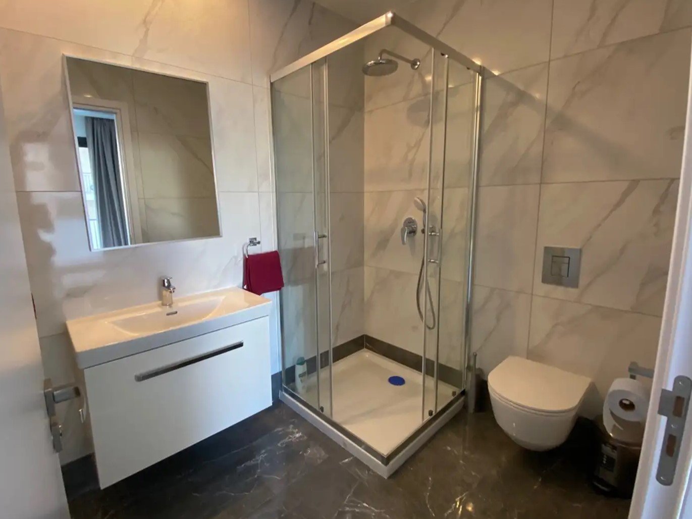 3 BR Apartment in Potamos Germasogeias, Limassol photo 7